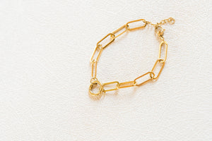The Chunky Paperclip Chain Bracelet with Charmkeeper
