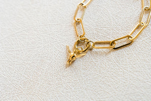 The Golden Longorn Charm